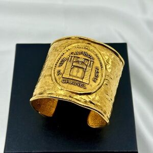 Chanel 31 Rue Cambon Gold Vintage Thick Cuff Bracelet, 90s